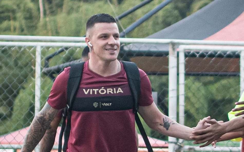 Escalação do Vitória para o Ba-Vi: Kayzer faz estreia como titular