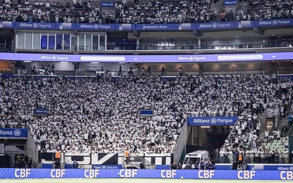 Torcida do Santos bate recorde de público do Allianz Parque no Campeonato Brasileiro no duelo contra o Ceará. (Foto: Raul Baretta/ Santos FC)