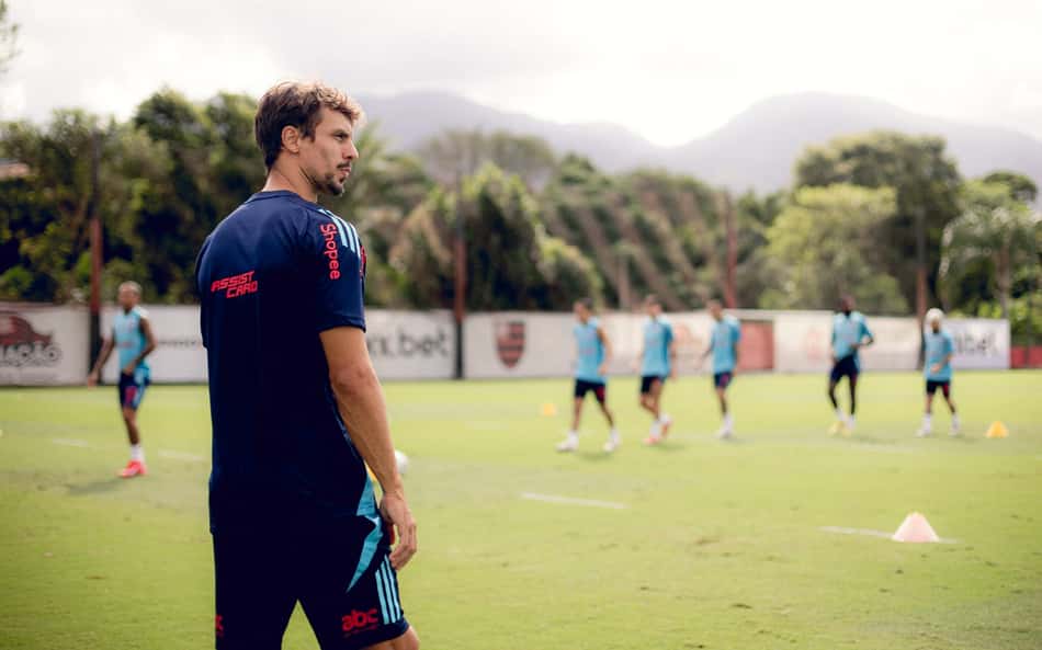 Bastidores: veja o que pesou para o retorno de Rodrigo Caio ao Flamengo