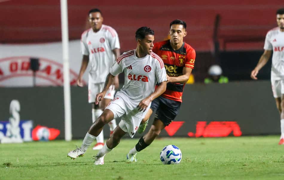 Yago Noal, meia do Internacional