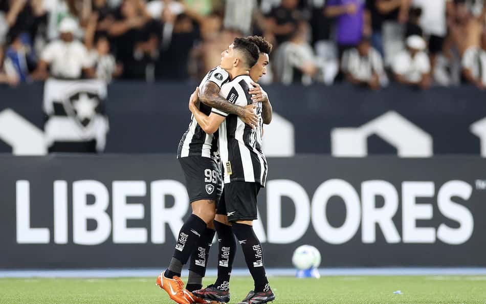 Força e união: Botafogo mantém vivo o sonho do bi da Libertadores