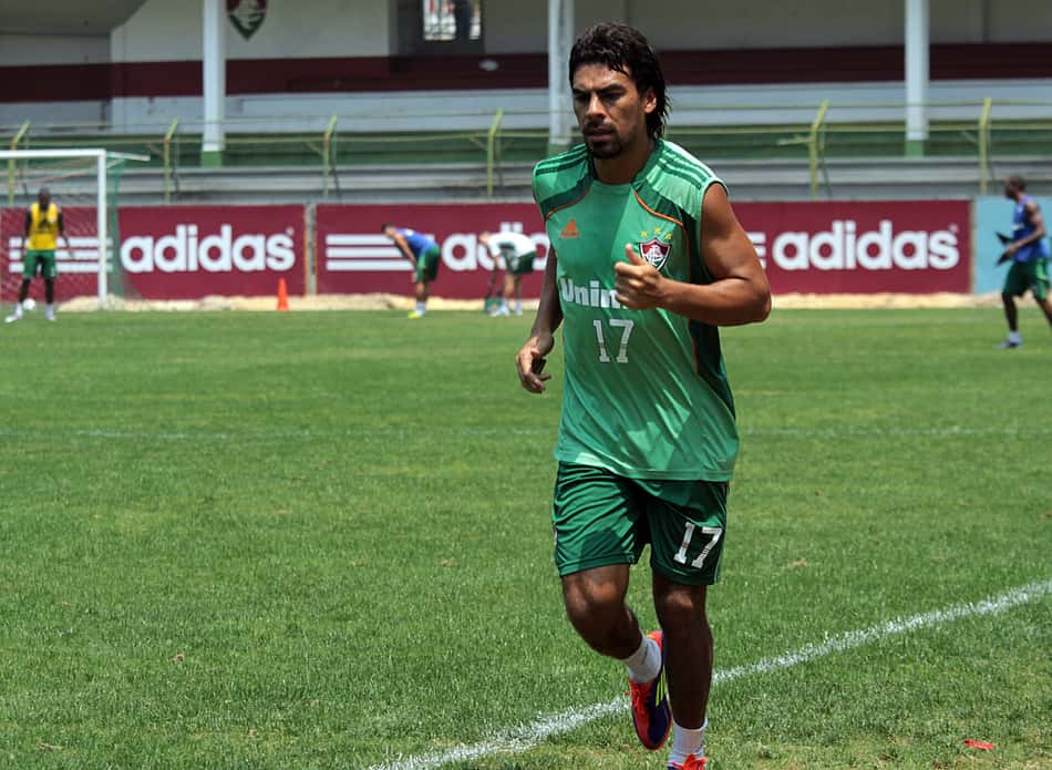 Araújo passou pelo Fluminense (Foto: Erich 
