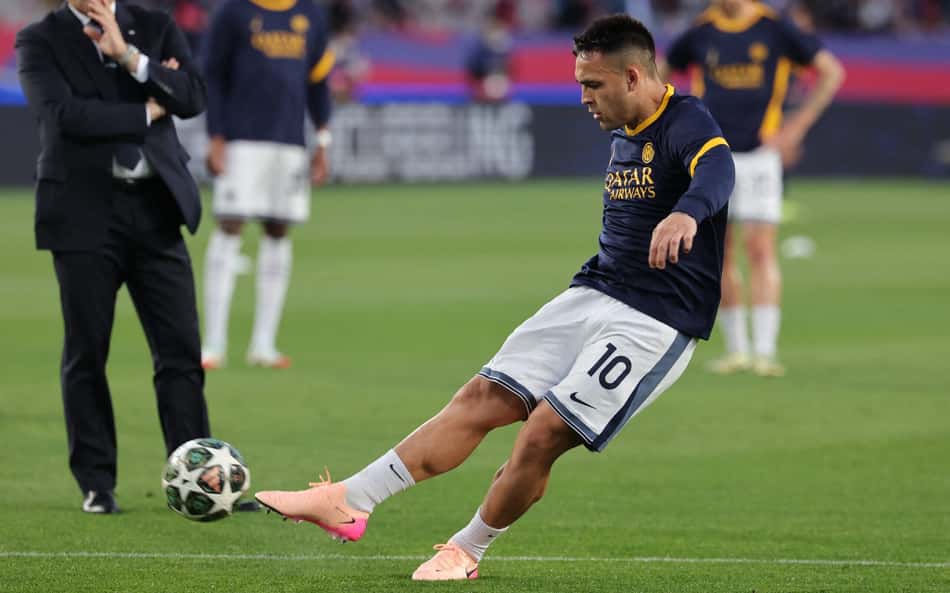 Lautaro participa de treino e vira provável titular para decisão na Champions