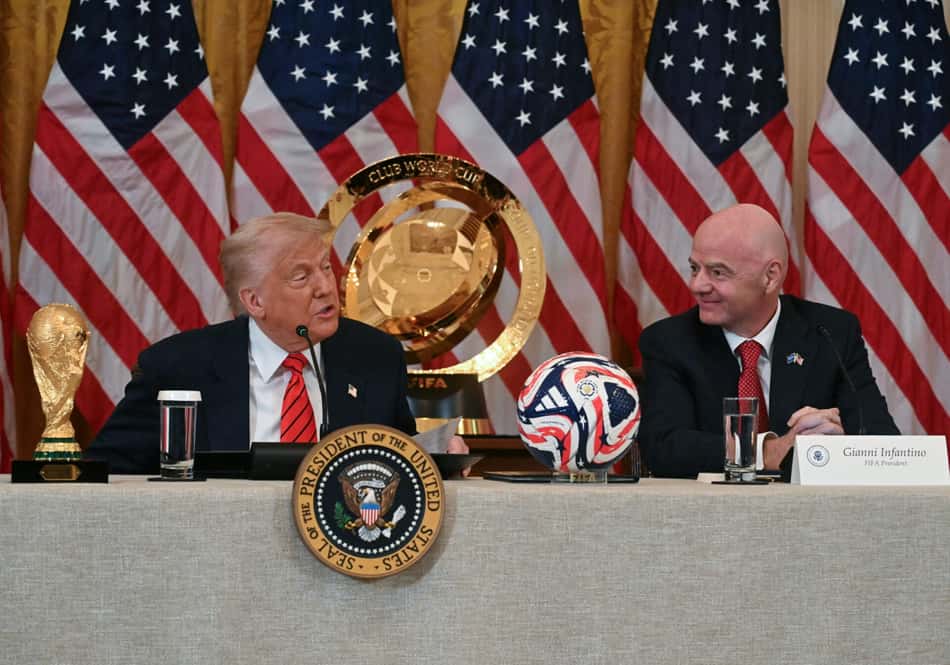 Donald Trump e Gianni Infantino em evento para discutir a Copa do Mundo
