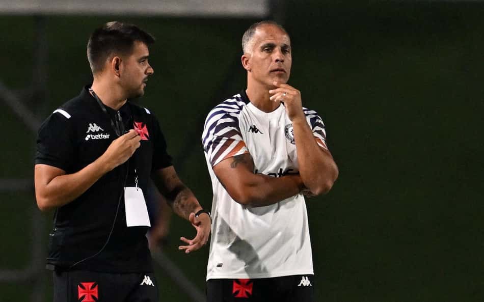 Felipe Loureiro volta a ser diretor técnico do Vasco após sequência para esquecer