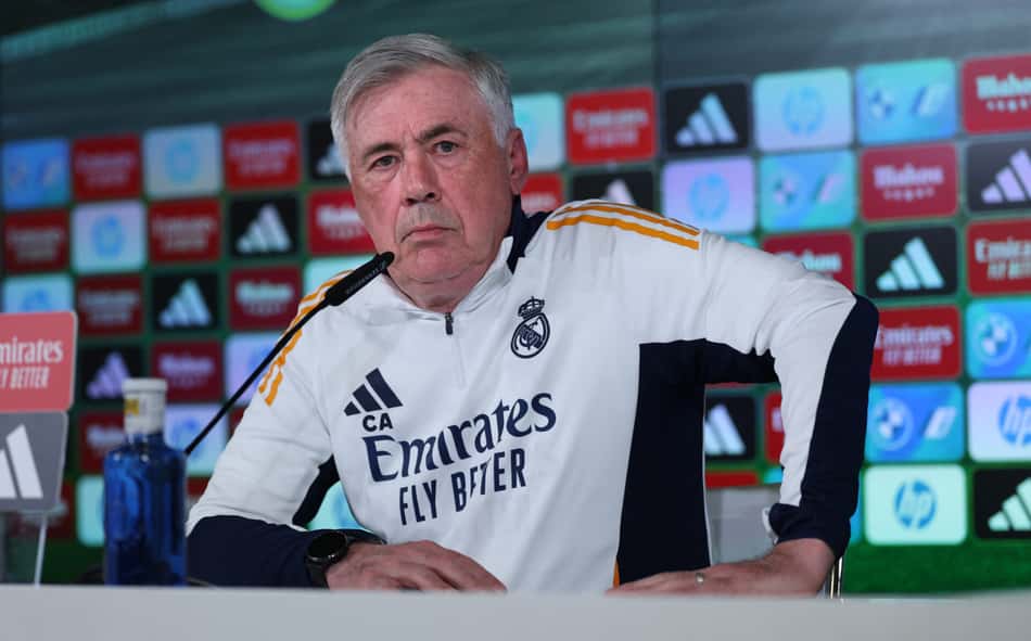 Ancelotti confirmou acordo com o Brasil (Foto: Thomas COEX / AFP)