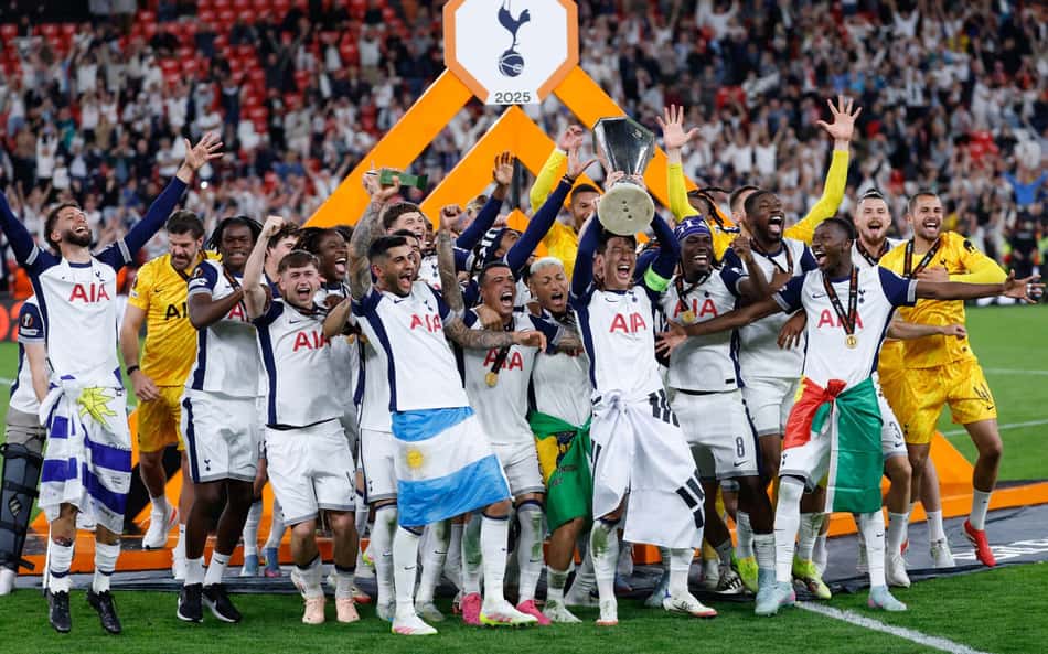 Tottenham confirma demissões em massa após título da Europa League