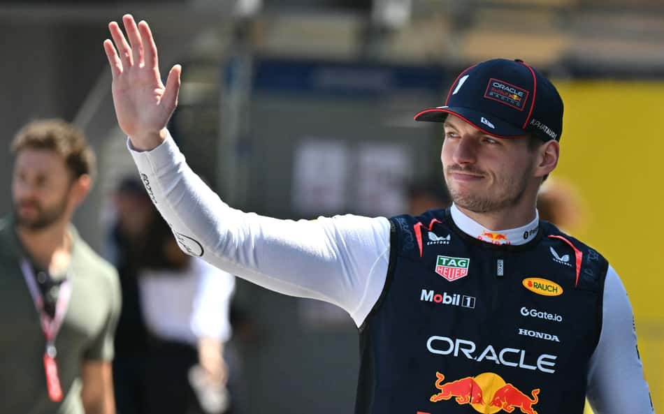 Verstappen se aproxima de permanência na Red Bull por resultado que anula cláusula