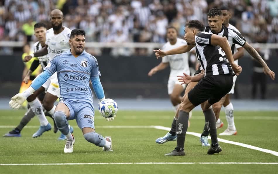 Santos repete cenário de luta contra o Z-4 de 2023 no reencontro com o Botafogo
