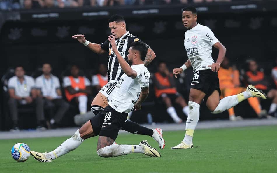 Atlético-MG x Corinthians no Brasileirão: veja o retrospecto