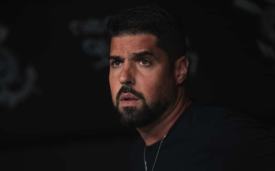 Sport anuncia ex-técnico do Corinthians para sequência do Brasileirão