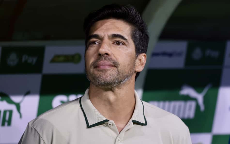 Abel Ferreira, técnico do Palmeiras durante partida contra o Corinthians no estádio Arena Allianz Parque pelo campeonato Paulista 2025. (Foto: Marcello Zambrana/AGIF)