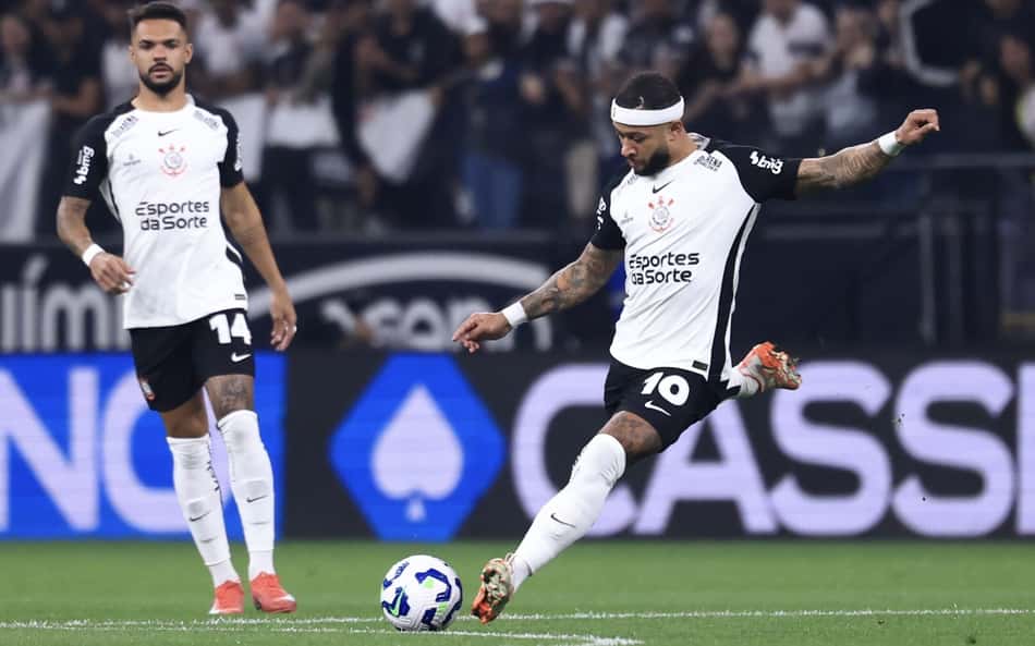 Memphis Depay bate nova meta no Corinthians e garante mais um bônus milionário