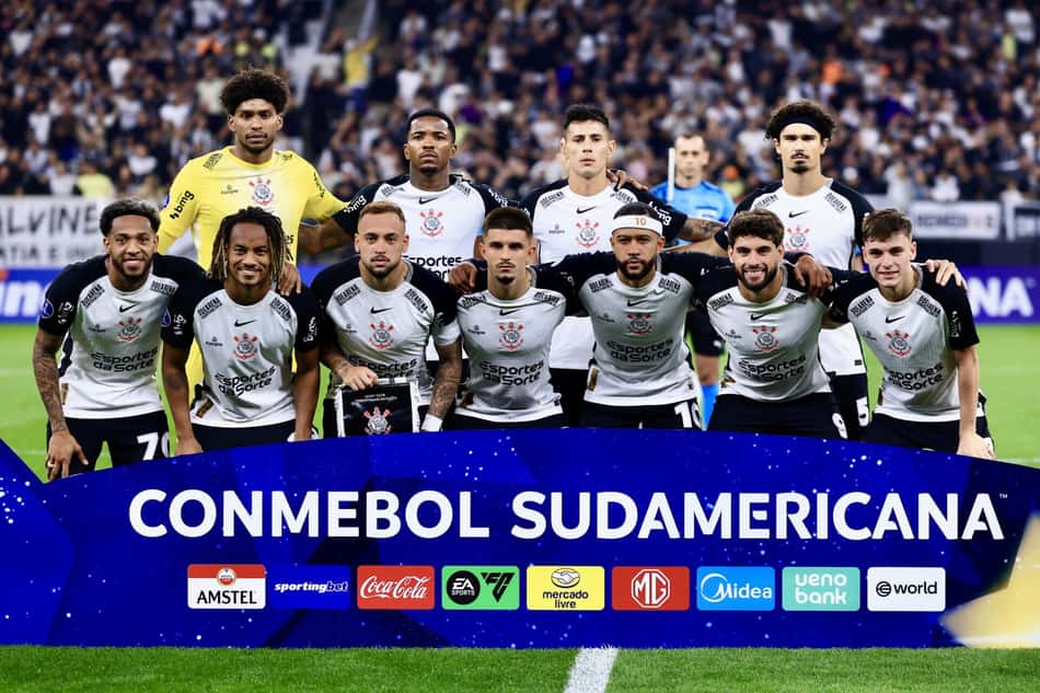 Corinthians x América de Cali (Foto: Marcello Zambrana/AGIF)
