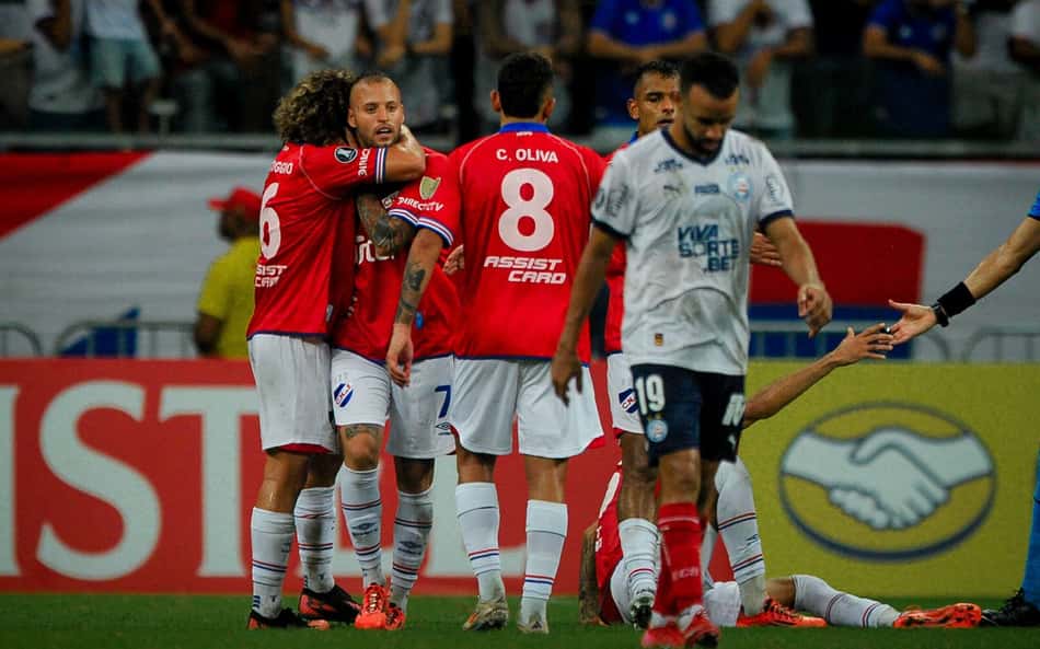 Melhores momentos: Bahia sofre apagão e perde de virada para o Nacional na Libertadores
