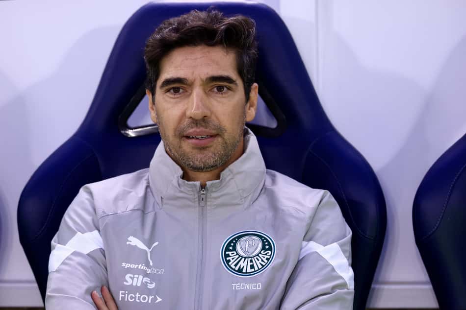 Abel Ferreira, técnico do Palmeiras, encerrou a preparação para enfrentar a LDU (Foto: Marcello Zambrana/AGIF)