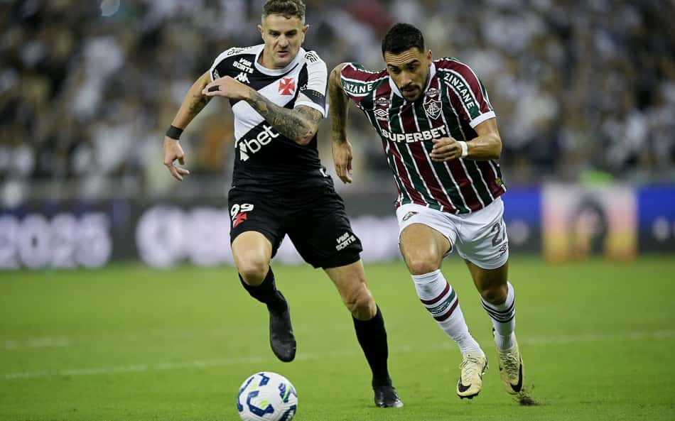 Gol contra de Vegetti em Fluminense x Vasco gera provocações e desabafos