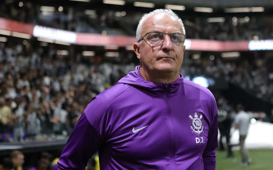 Dorival Júnior justifica reservas no Corinthians contra o Atlético-MG