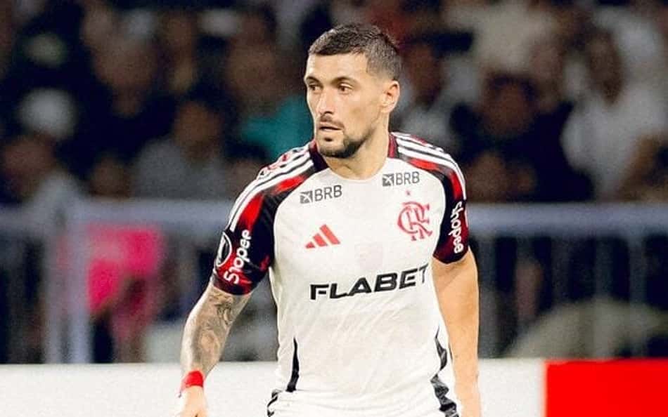Arrascaeta rebate Mauro Cezar: 'Futebol de internet é f***!'