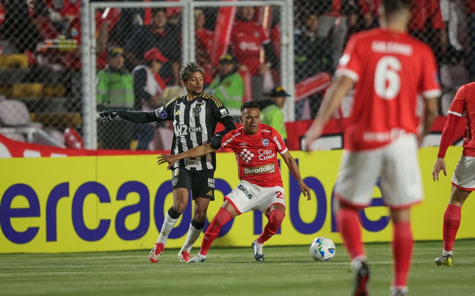 Atlético-MG se apoia em invencibilidade contra peruanos na busca da classificação