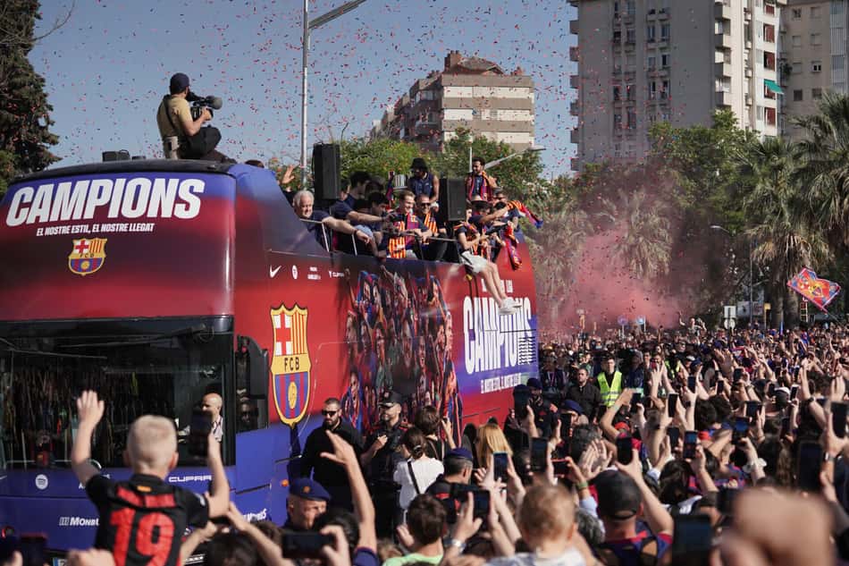 Barcelona comemorando o título de La Liga