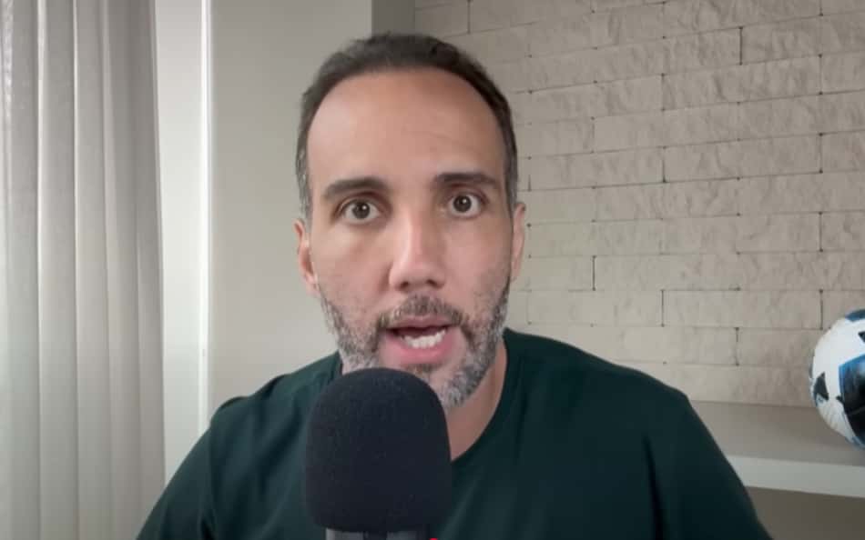 Jorge Iggor manda recado sobre futuro de Cléber Xavier após eliminação do Santos