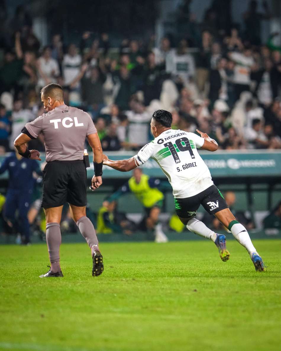 Coritiba América-MG Série B