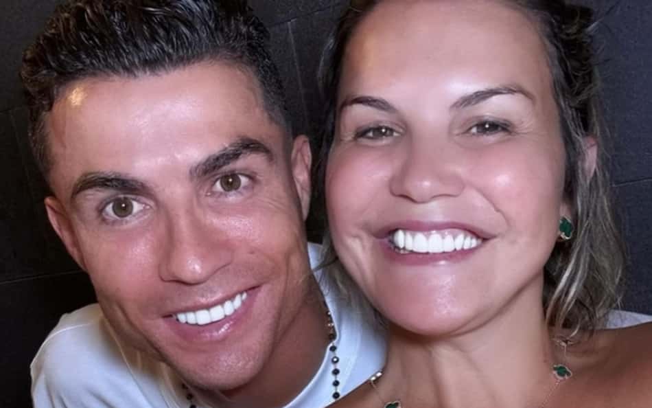 Cristiano Ronaldo ao lado da irmã Kátia Aveiro (Foto: Reprodução/Instagram) 