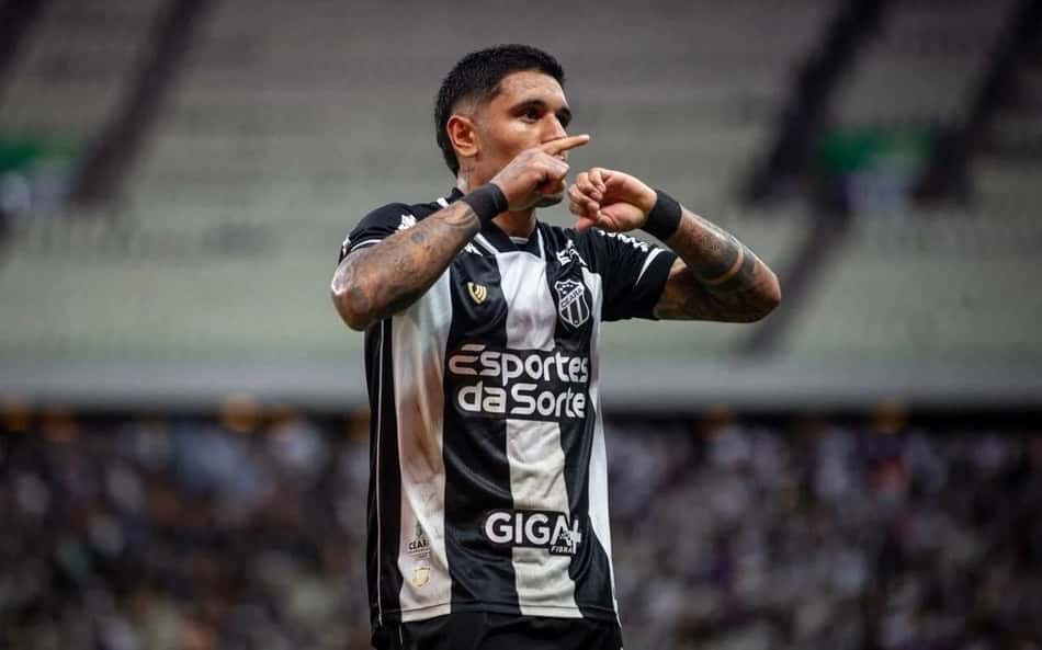 Galeano comemora gol do Ceará contra o Sport, pelo Brasileirão (Foto: Felipe Santos/Ceará SC)