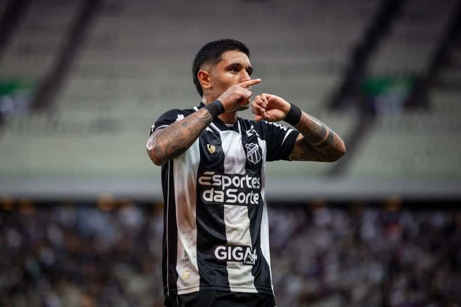 Galeano comemora gol do Ceará contra o Sport, pelo Brasileirão (Foto: Felipe Santos/Ceará SC)