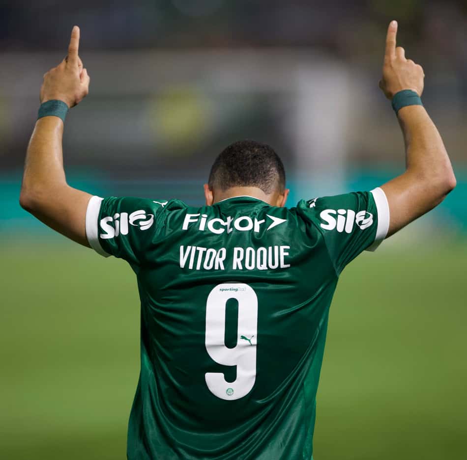 Vitor Roque, centroavante do Palmeiras