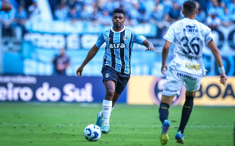 Entenda por que Jemerson segue como titular no Grêmio