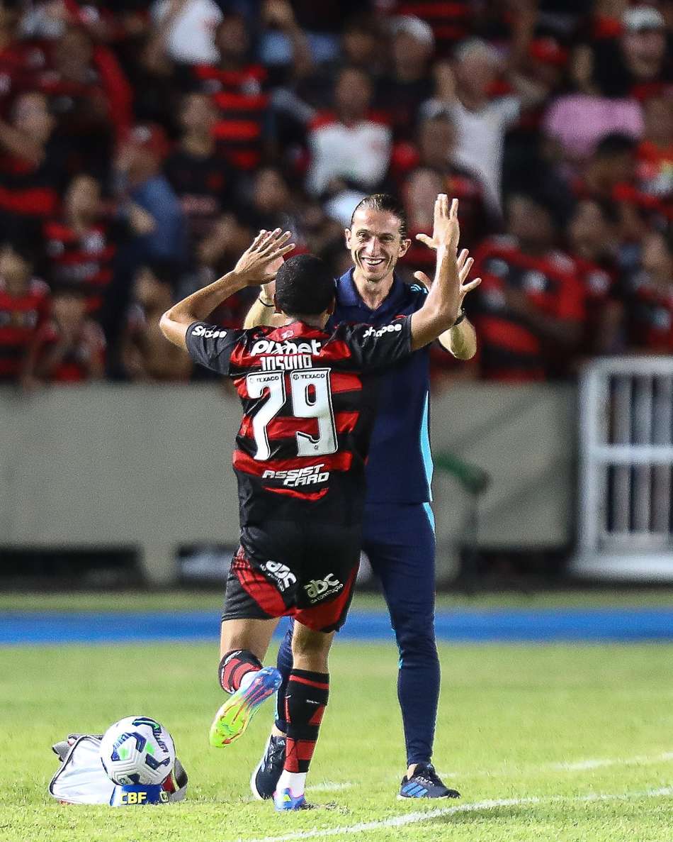Joshua e Filipe Luis Flamengo