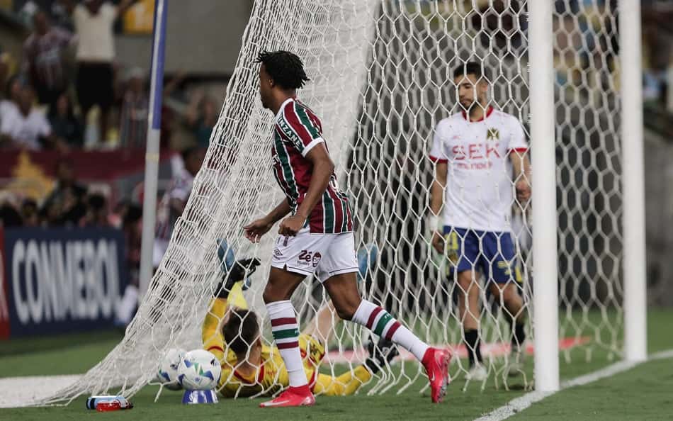 Melhores momentos: Fluminense vence o Unión Española e briga pela liderança do grupo