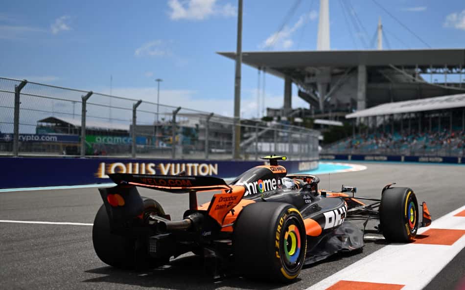 GP de Miami: mecânicos esquecem ferramentas em carro de piloto durante treino