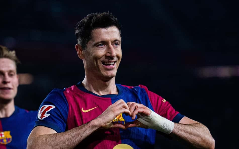 Dilema de Lewandowski é definido por técnico do Barcelona