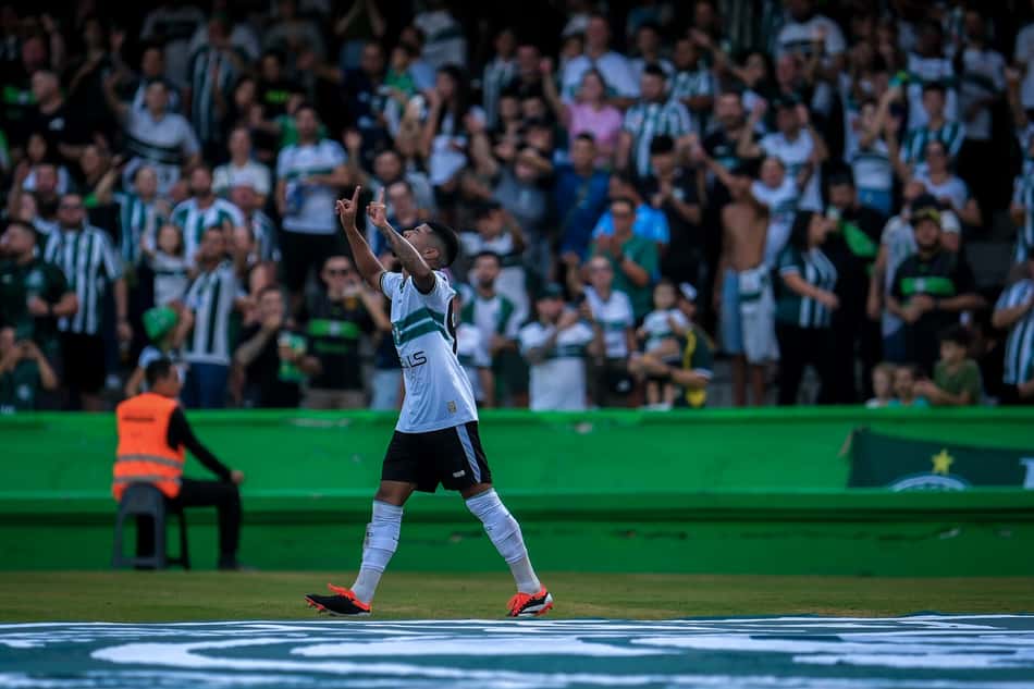 Lucas Ronier Coritiba