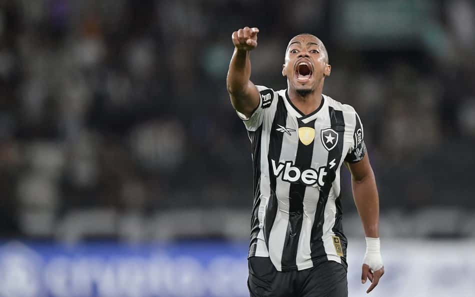 Marlon Freitas relembra título da Libertadores após classificação do Botafogo