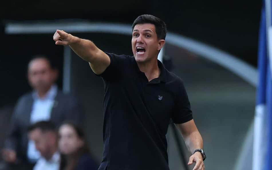 Maurício Barbieri se despede do Athletico e diz que 'deixou bons números'