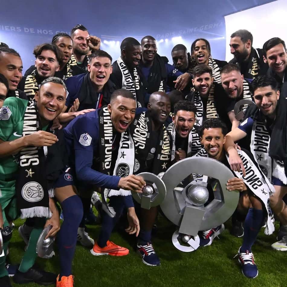 PSG comemora título