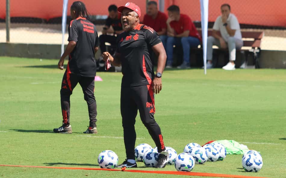 Treino tem boas notícias para o ataque do Internacional