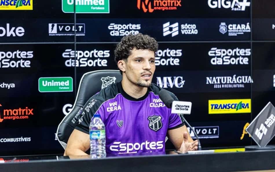 Rafael Ramos fala em titularidade no Ceará e exalta força em casa