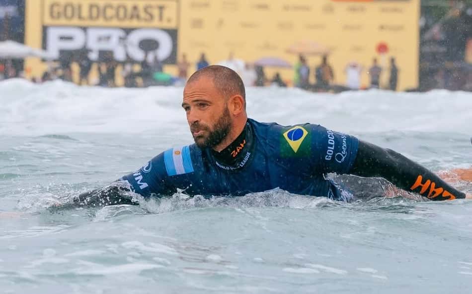 Alejo Muniz alcança feito inédito na carreira e se aproxima da fase final da WSL