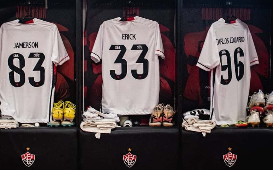 Com Matheuzinho de volta, Carpini surpreende na escalação do Vitória