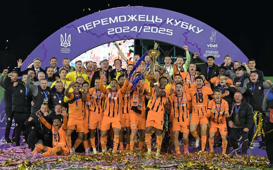 Dupla brasileira comanda vitória, e Shakhtar conquista Copa da Ucrânia