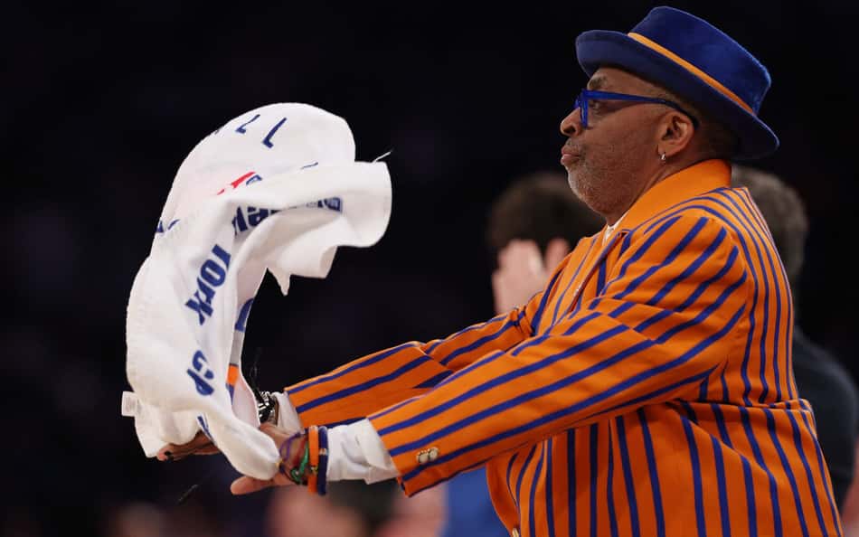 Diretor de cinema diz que doaria Oscar por título do New York Knicks na NBA