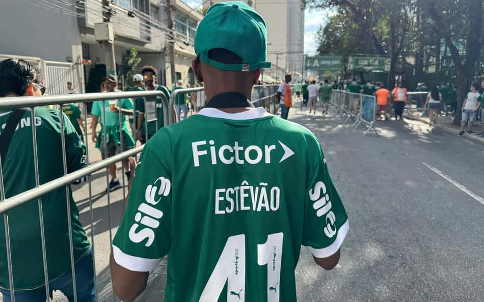 Torcedor do Palmeiras lamenta despedida de Estêvão: 'Vai ser difícil encontrar um igual'