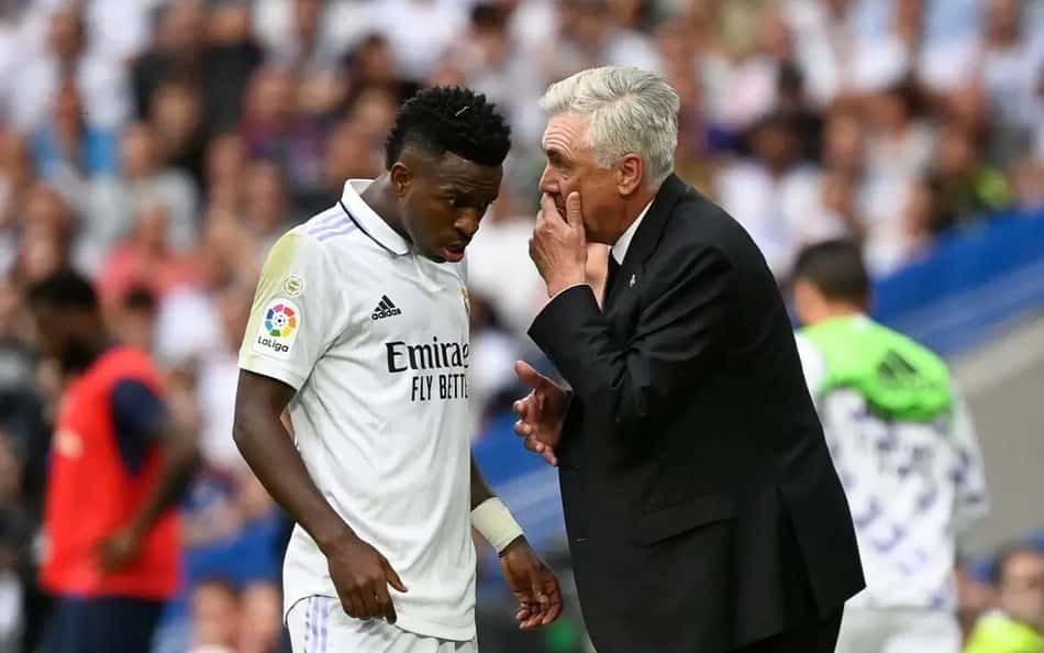 Vini Jr manda mensagem a Ancelotti antes de despedida do Real Madrid