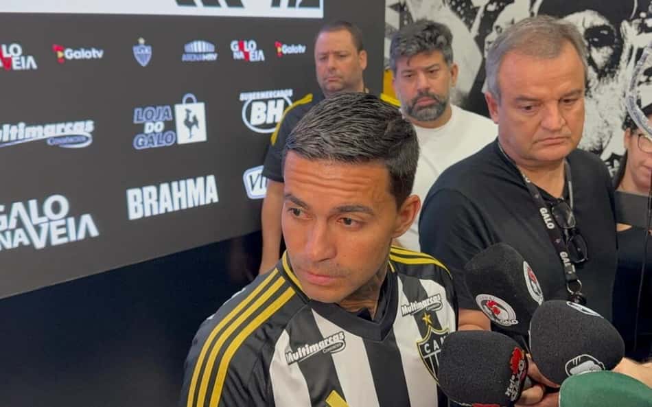 Dudu é apresentado no Atlético-MG e comenta bastidores