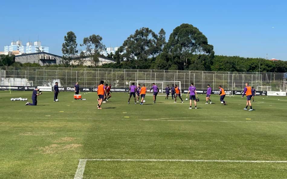 Memphis e Matheuzinho vão a campo, mas seguem como dúvida do Corinthians para Copa do Brasil